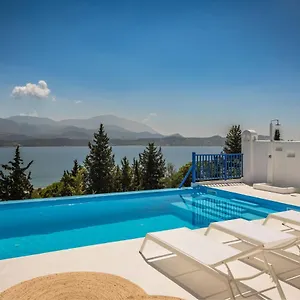 Camelia-iris Sunset Villa